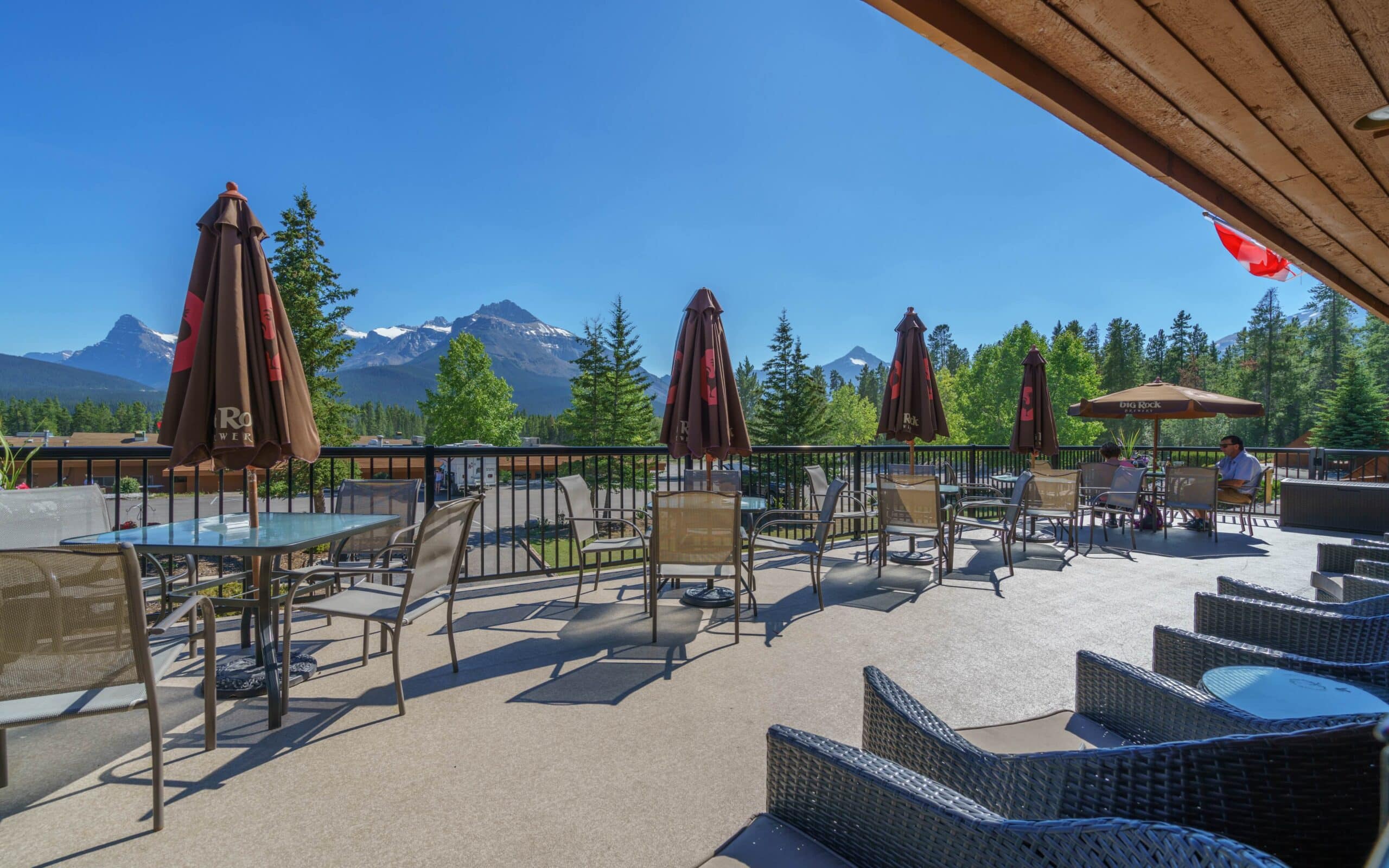 The Crossing Resort Icefields Parkway